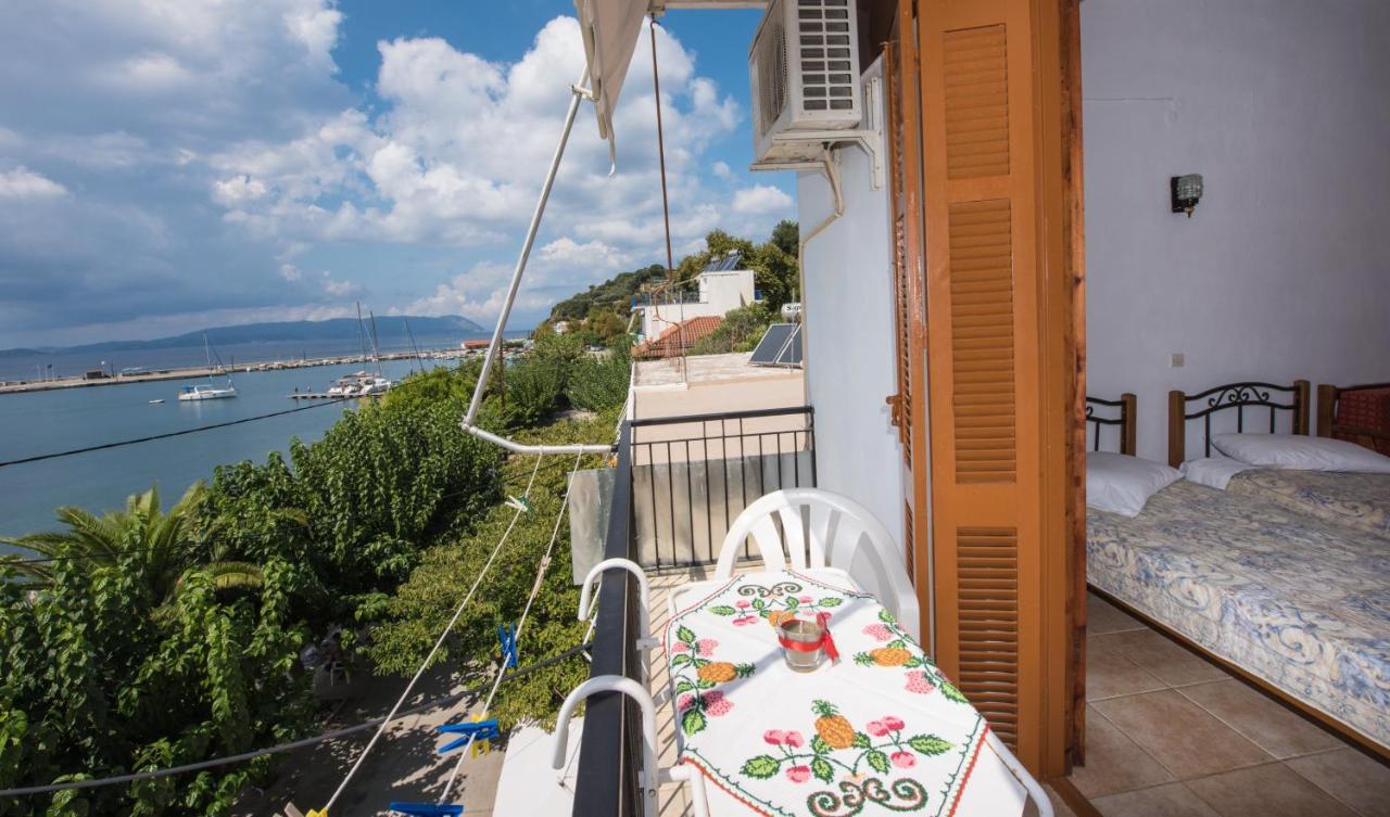 Orfanos Loutraki Rooms Εξωτερικό φωτογραφία