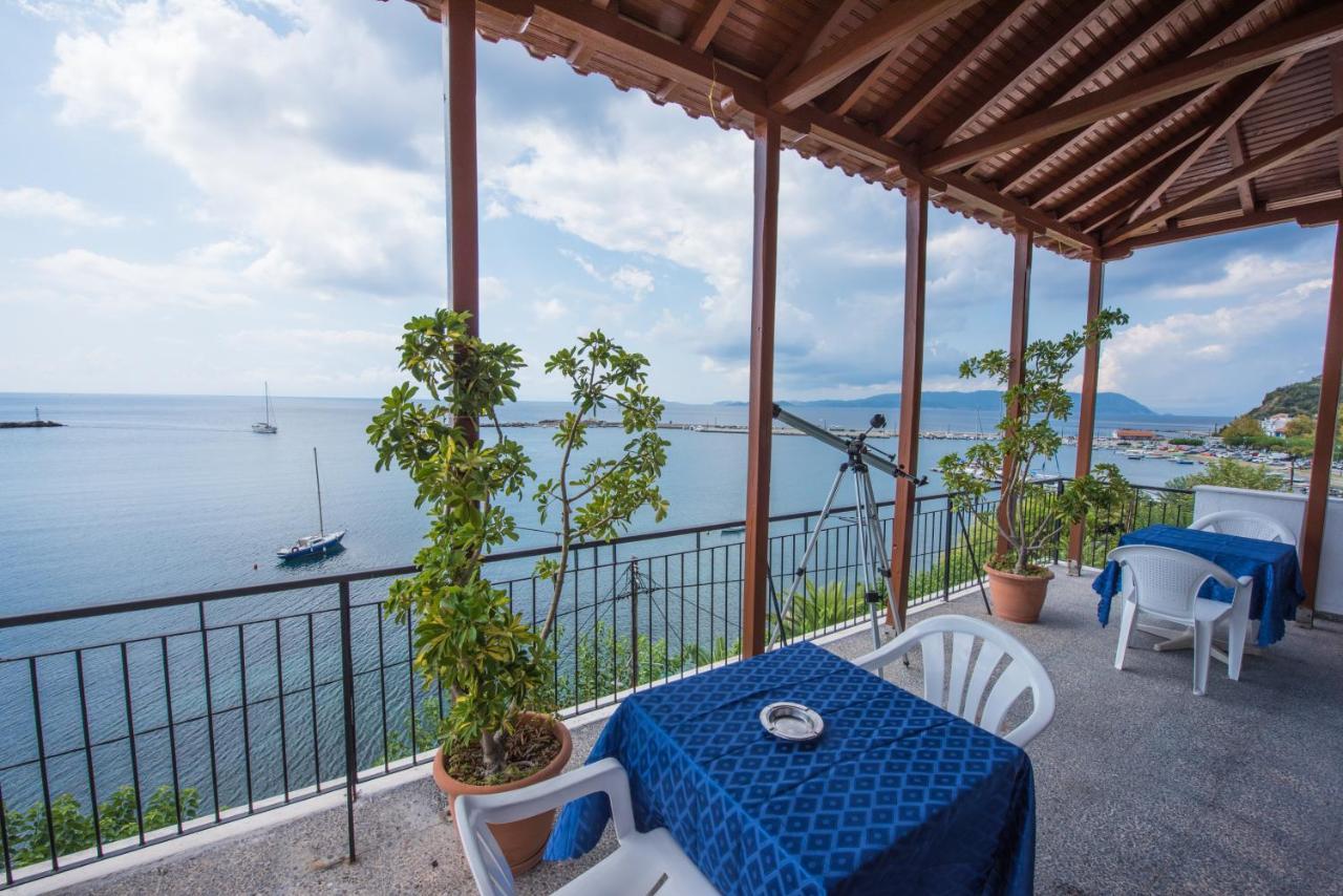 Orfanos Loutraki Rooms Εξωτερικό φωτογραφία